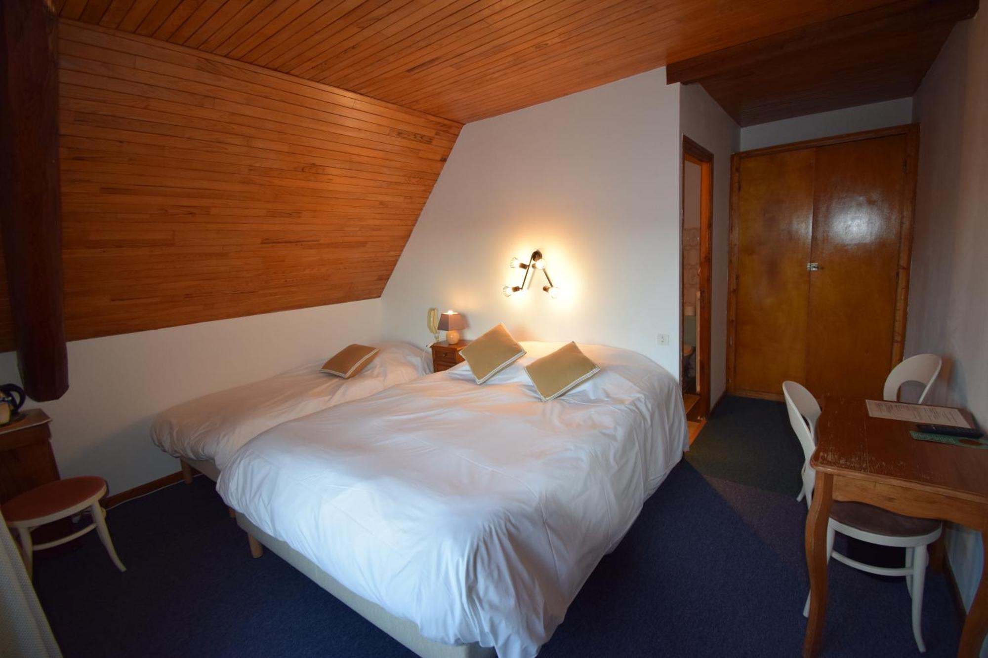 Hotel Les Chenets Saint-Julien-en-Champsaur Luaran gambar
