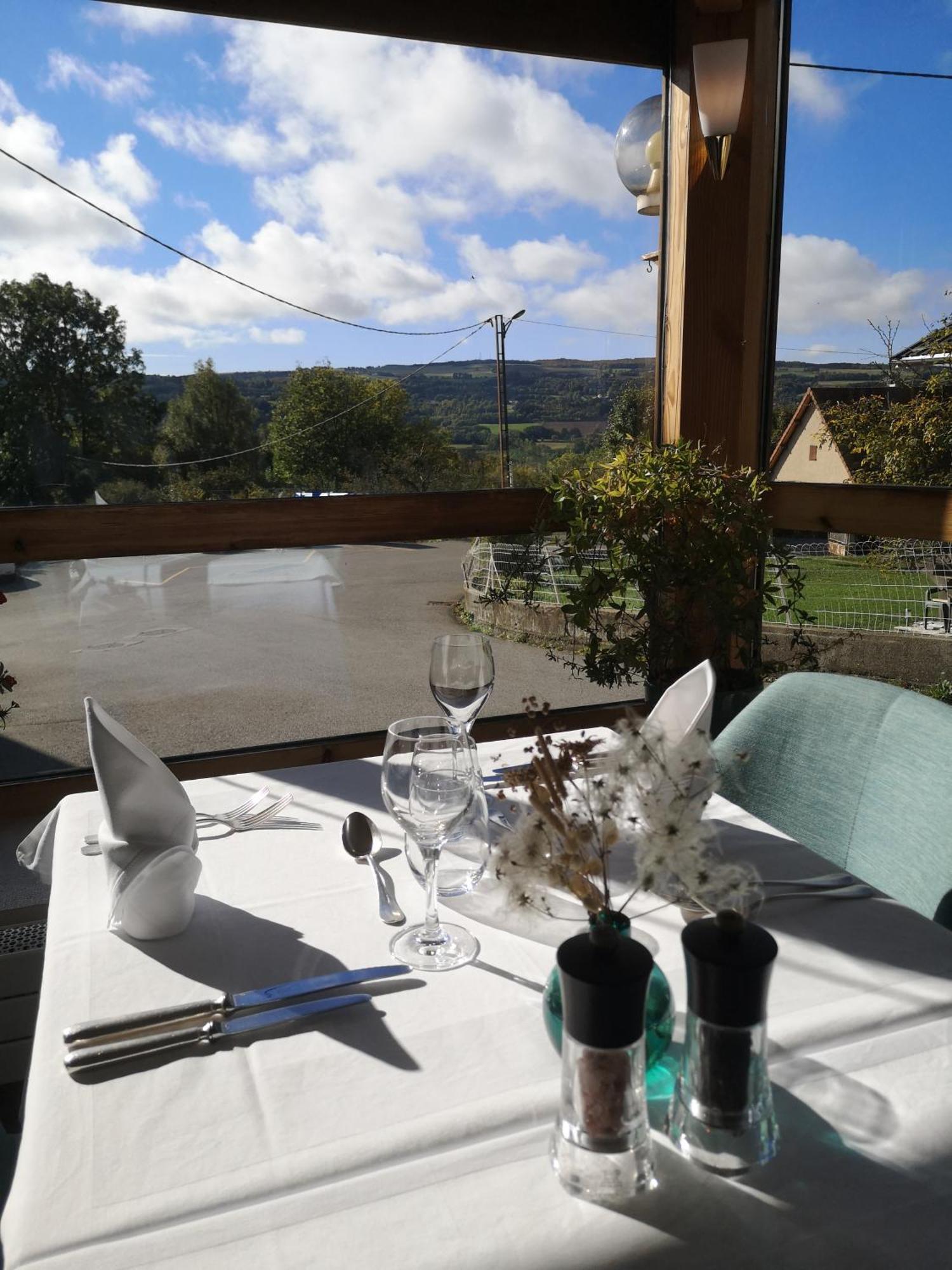 Hotel Les Chenets Saint-Julien-en-Champsaur Luaran gambar