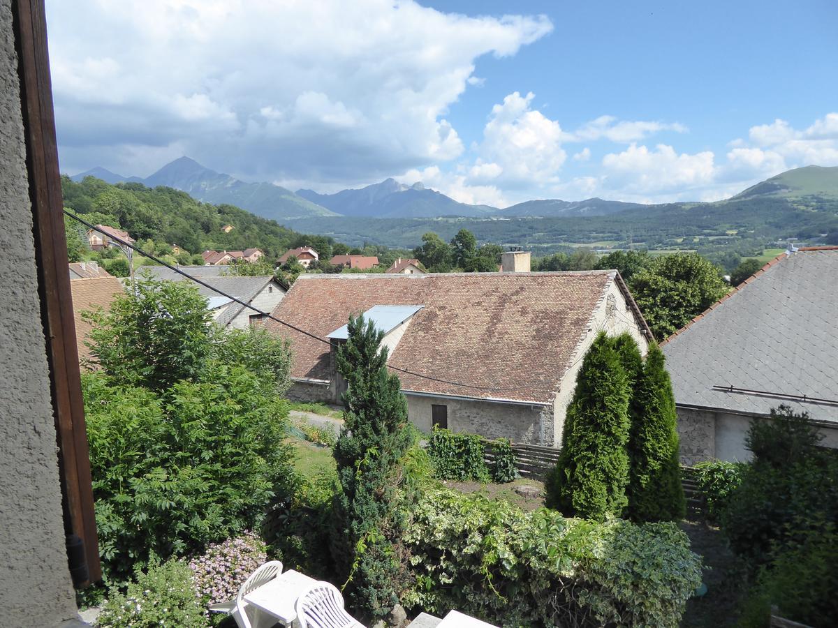 Hotel Les Chenets Saint-Julien-en-Champsaur Luaran gambar